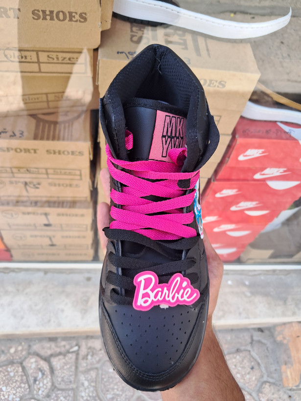 کفش بسکتبال نایکی دخترانه ایر جردن ۱ ساقدار مشکی صورتی کاستوم شده Nike Air Jordan