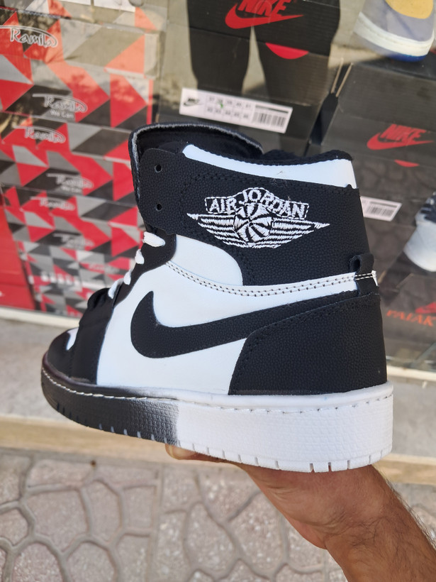 کفش بسکتبال نایک مدل JORDAN 1 ساقدار مشکی سفید