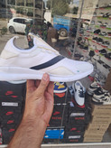 کتونی راحتی مردانه مدل Adidas رنگ سفید( تو انبار مونده زرد شده)